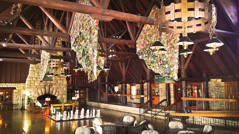 Pere Marquette Lodge