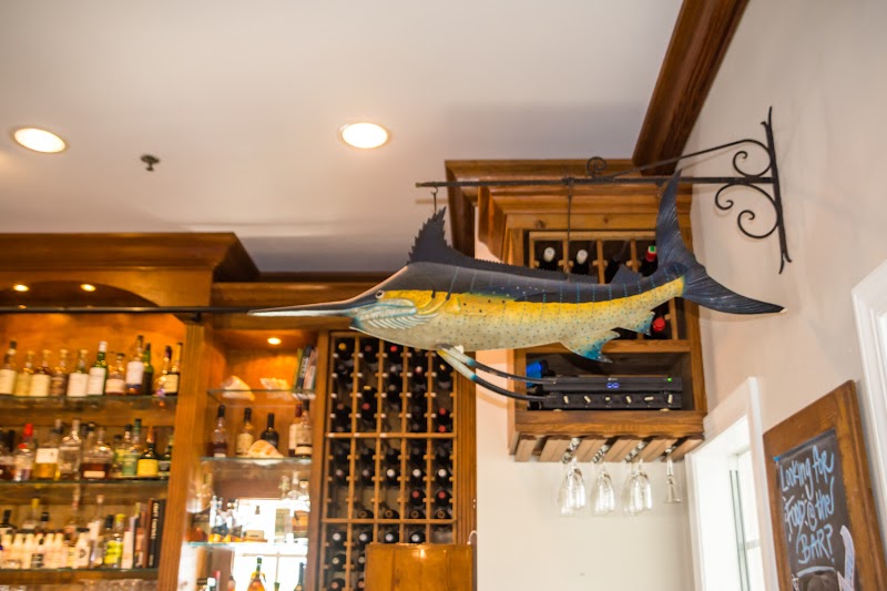 The Waterfront Restaurant, Pine Avenue