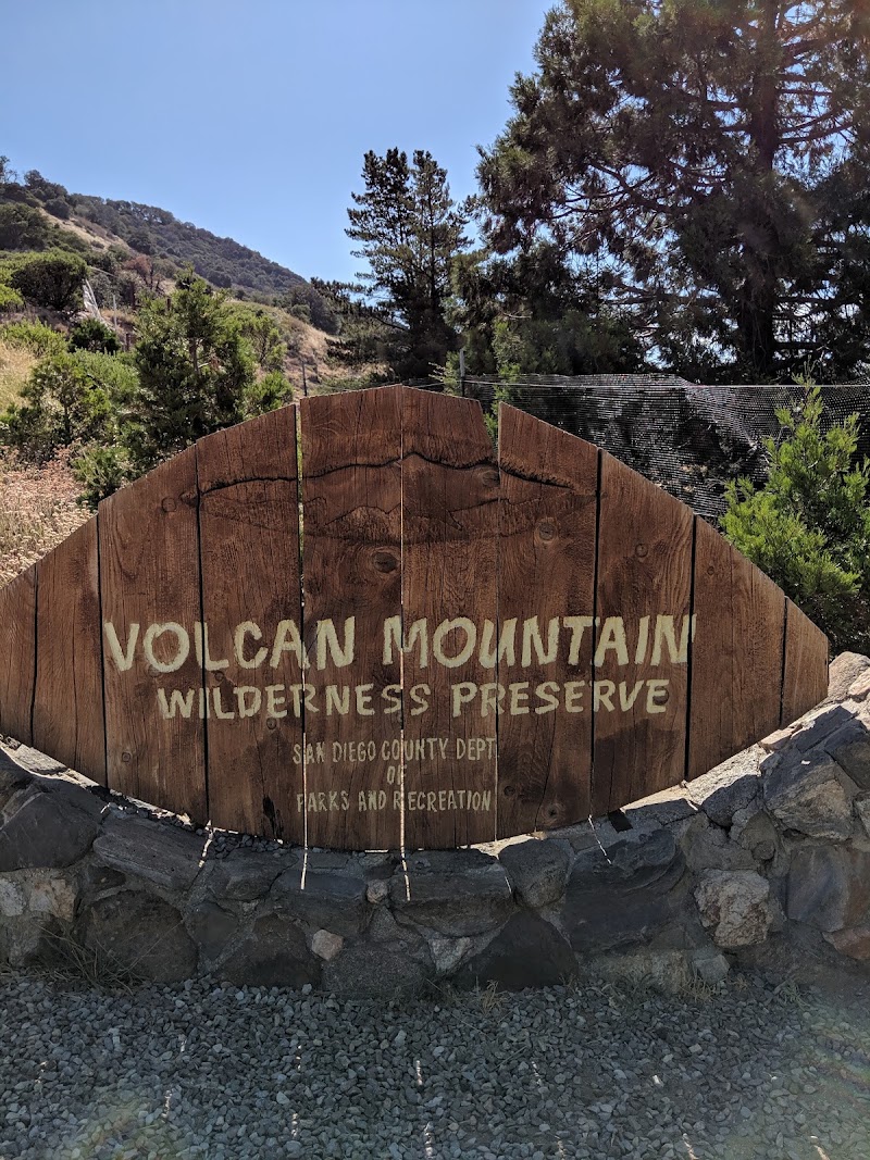 Volcan Mountain Preserve — Summit Trail