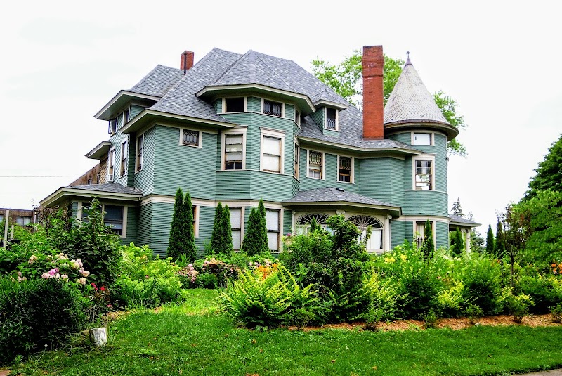 The Old West End Historic District