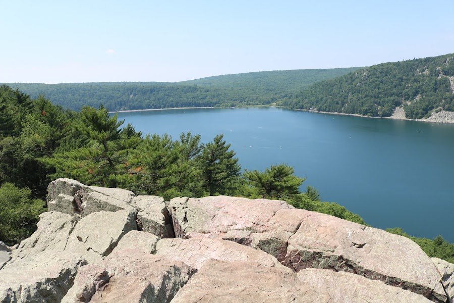 Devil's Lake — East Bluff Trail