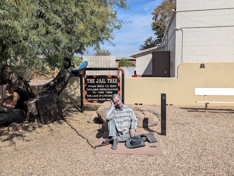 Historic Downtown Wickenburg & the Jail Tree