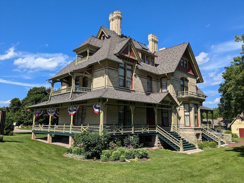 Hearthstone Historic House Museum