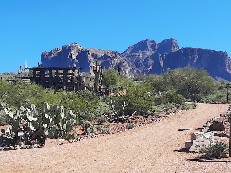 Superstition Mountain–Lost Dutchman Museum