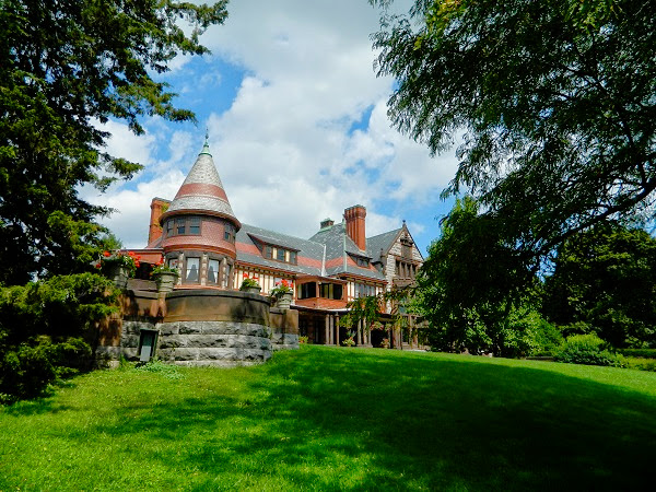 Sonnenberg Gardens & Mansion State Historic Park