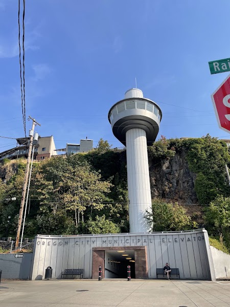 Oregon City Municipal Elevator & Historic District