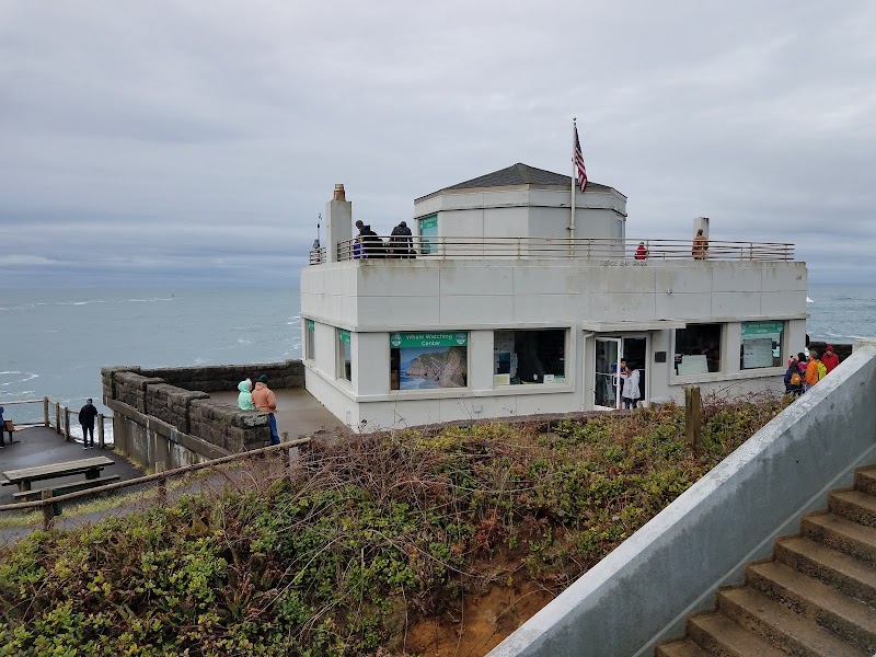 Depoe Bay Whale Watching Center