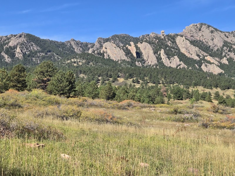 South Mesa Trailhead — Shadow Canyon