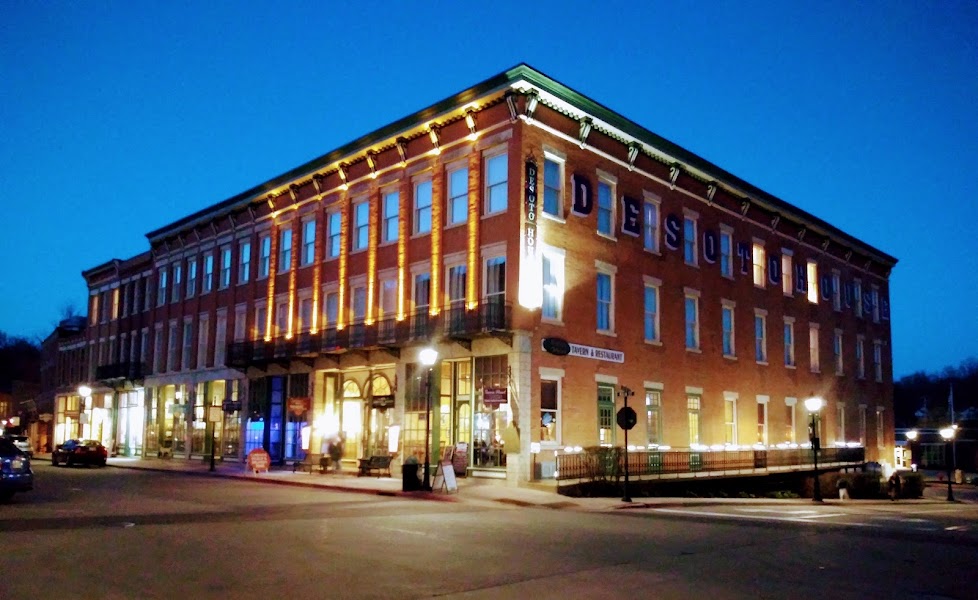 DeSoto House Hotel — Galena, IL