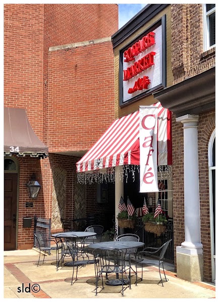 Square Restaurant & Bar, Columbia