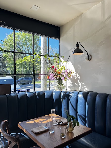 Mill & Main Restaurant & Provisions