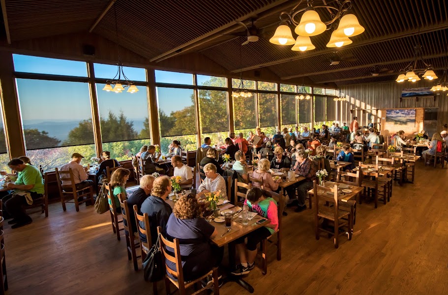 Skyland Resort Dining Room