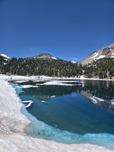 Lake Helen & the Roadside Volcano Views