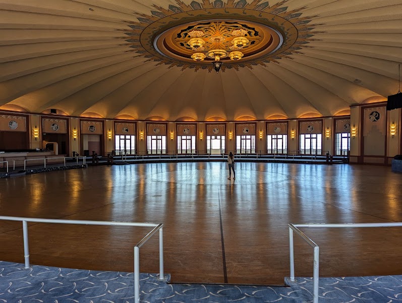 Avalon Casino Ballroom