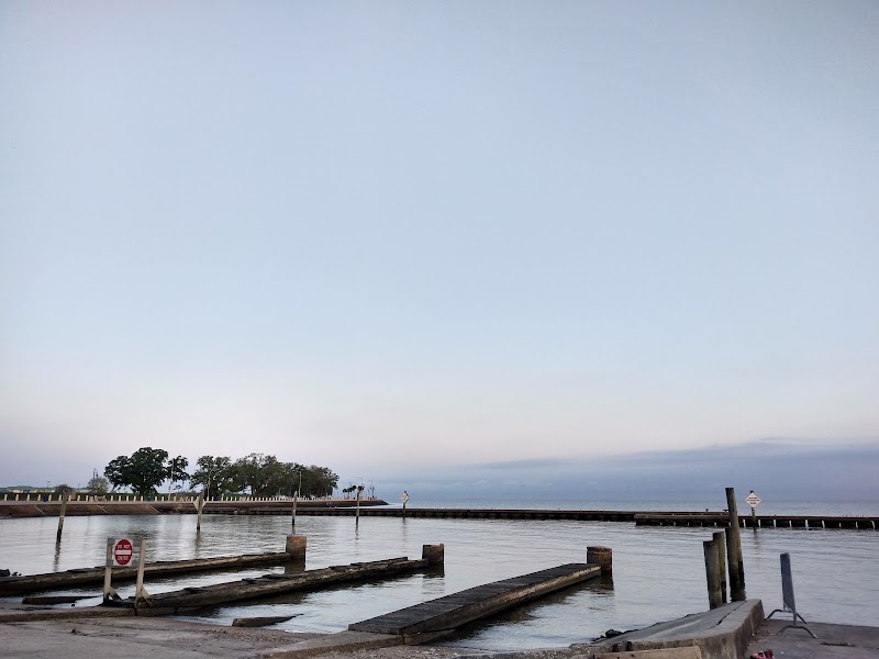 Lake Pontchartrain Beach & Kayak Launch