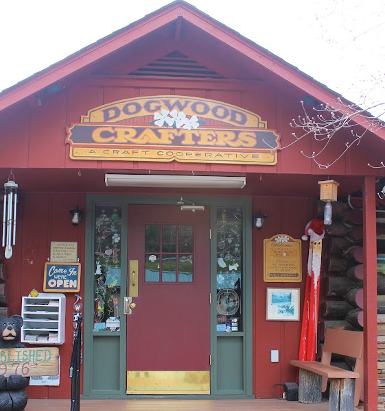 Dillsboro Riverfront Craft Village