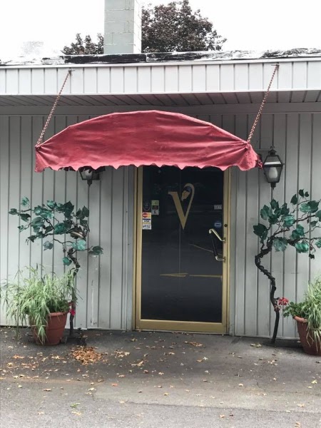 Bob & Ruth's Vineyard Restaurant, Naples