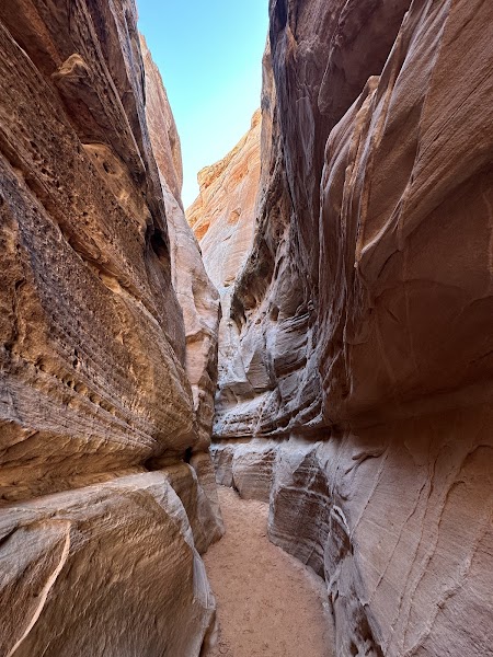 White Domes Trail