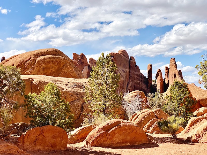 Devils Garden — Landscape Arch