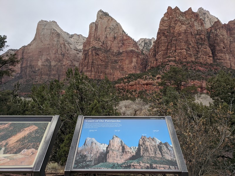 Court of the Patriarchs & Watchman Trail