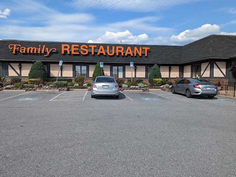 Mountain Gate Family Restaurant