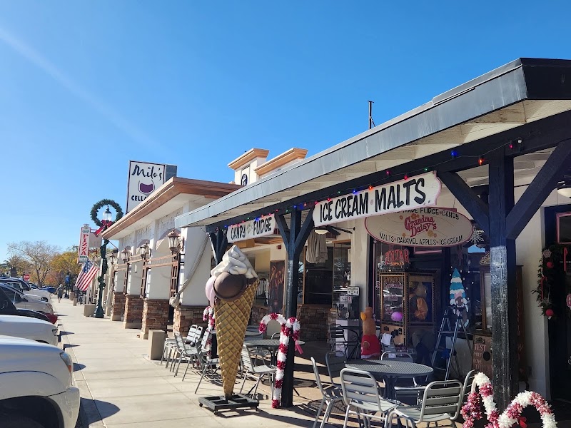 Boulder City Historic District Morning Walk