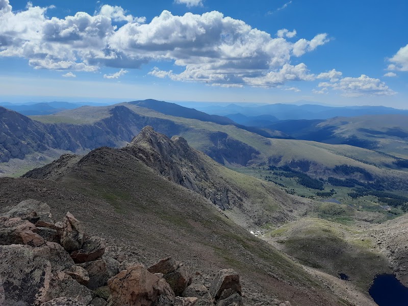 Mount Bierstadt Overlook & tundra picnic